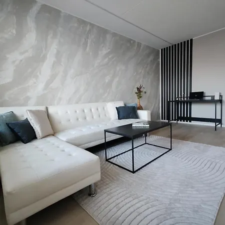 Stylish With Balcony * Jyvaskyla