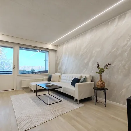 Stylish With Balcony Apartment Jyvaskyla